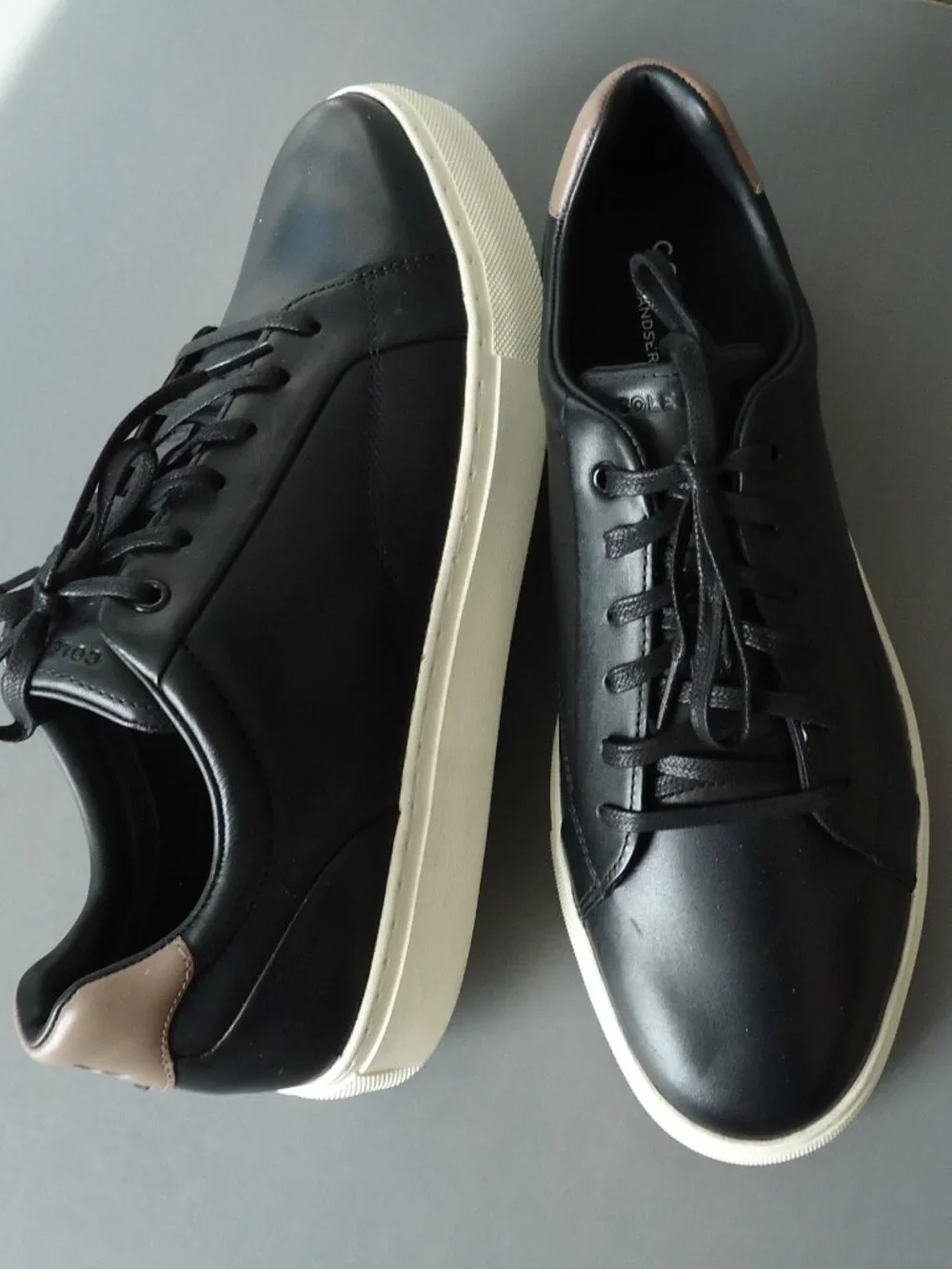 SIZE 11.5. Cole Haan men's leather stylish, practical, and dependable shoes.